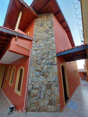 Casa de Temporada - Alto de Santana I - Jacareí - São José dos Campos